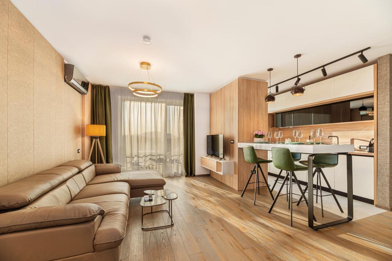 Promenada Studios Брашов Екстер'єр фото