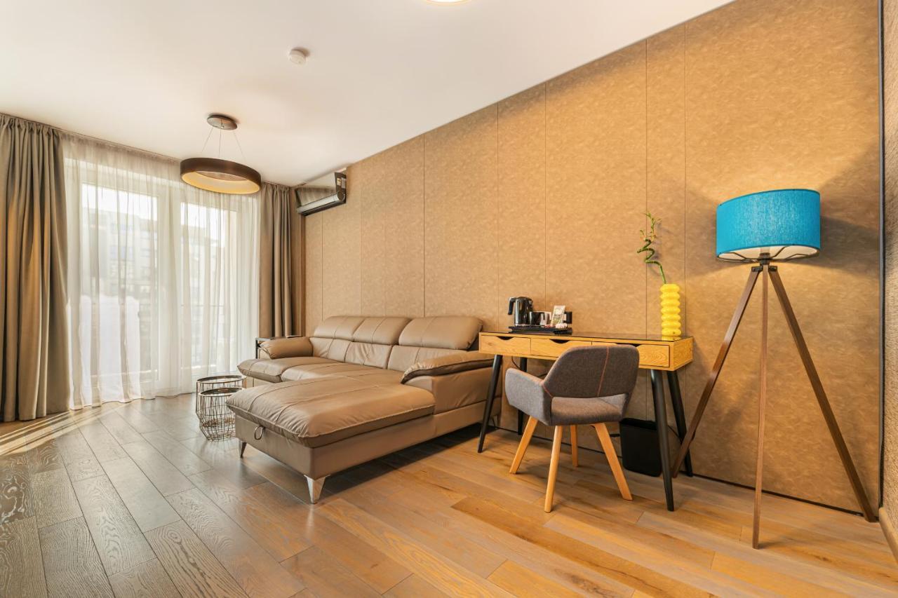 Promenada Studios Брашов Екстер'єр фото
