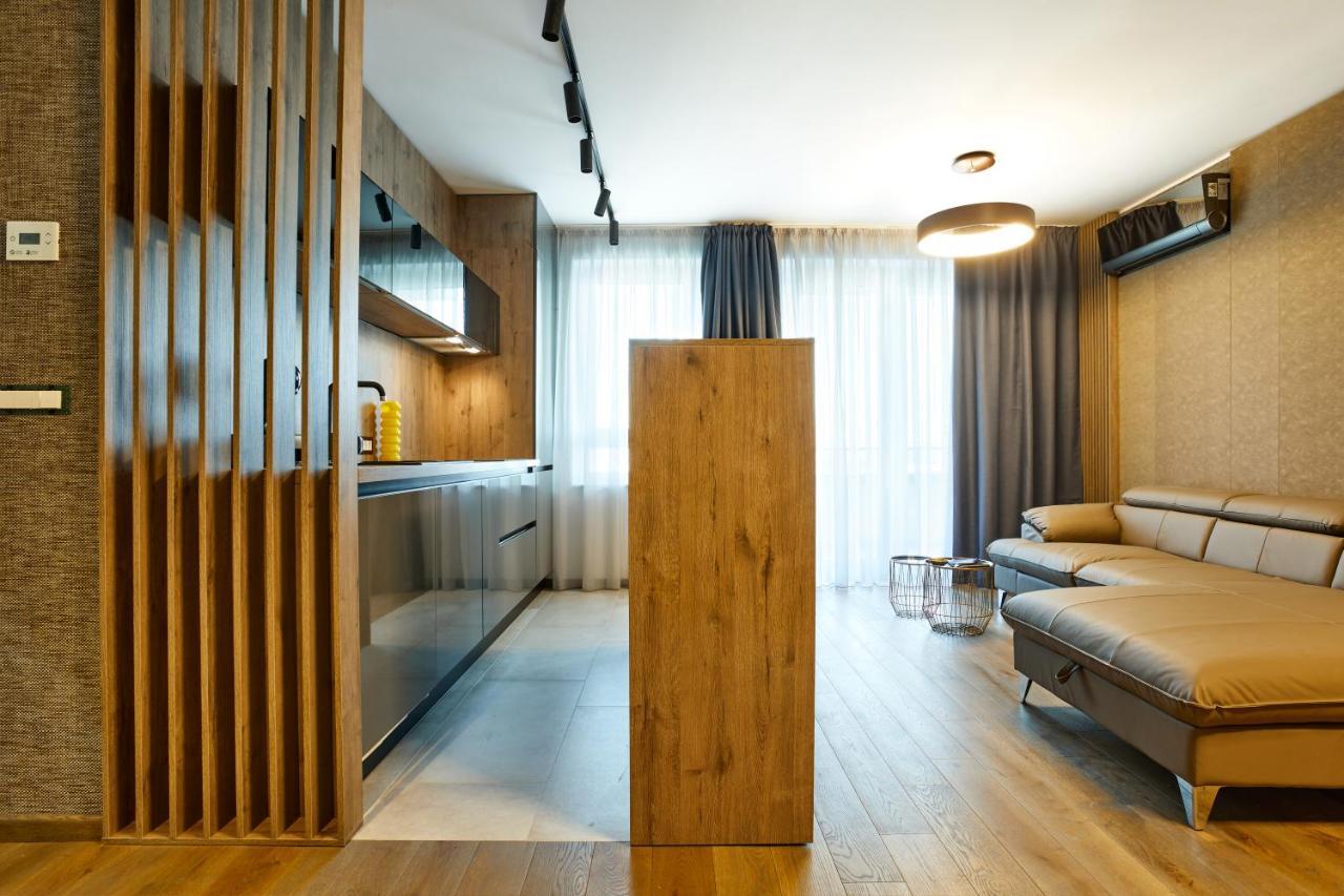 Promenada Studios Брашов Екстер'єр фото